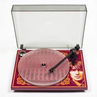 Виниловый проигрыватель Pro-Ject ESSENTIAL III (OM 10), Special Edition: George Harrison