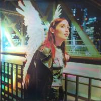 Виниловая пластинка Hatchie / Giving The World Away (Coke Bottle Clear Vinyl) (1LP)