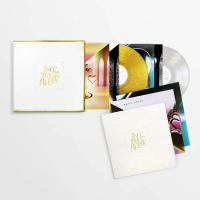 Виниловая пластинка Beach House / Once Twice Melody (Gold & Clear, Limited) (2LP) Виниловая пластинка Beach House / Once Twice Melody (Gold & Clear, Limited) (2LP)